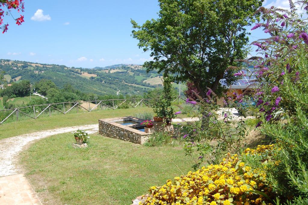 Agriturismo Spa Serpanera Sarnano Exterior foto